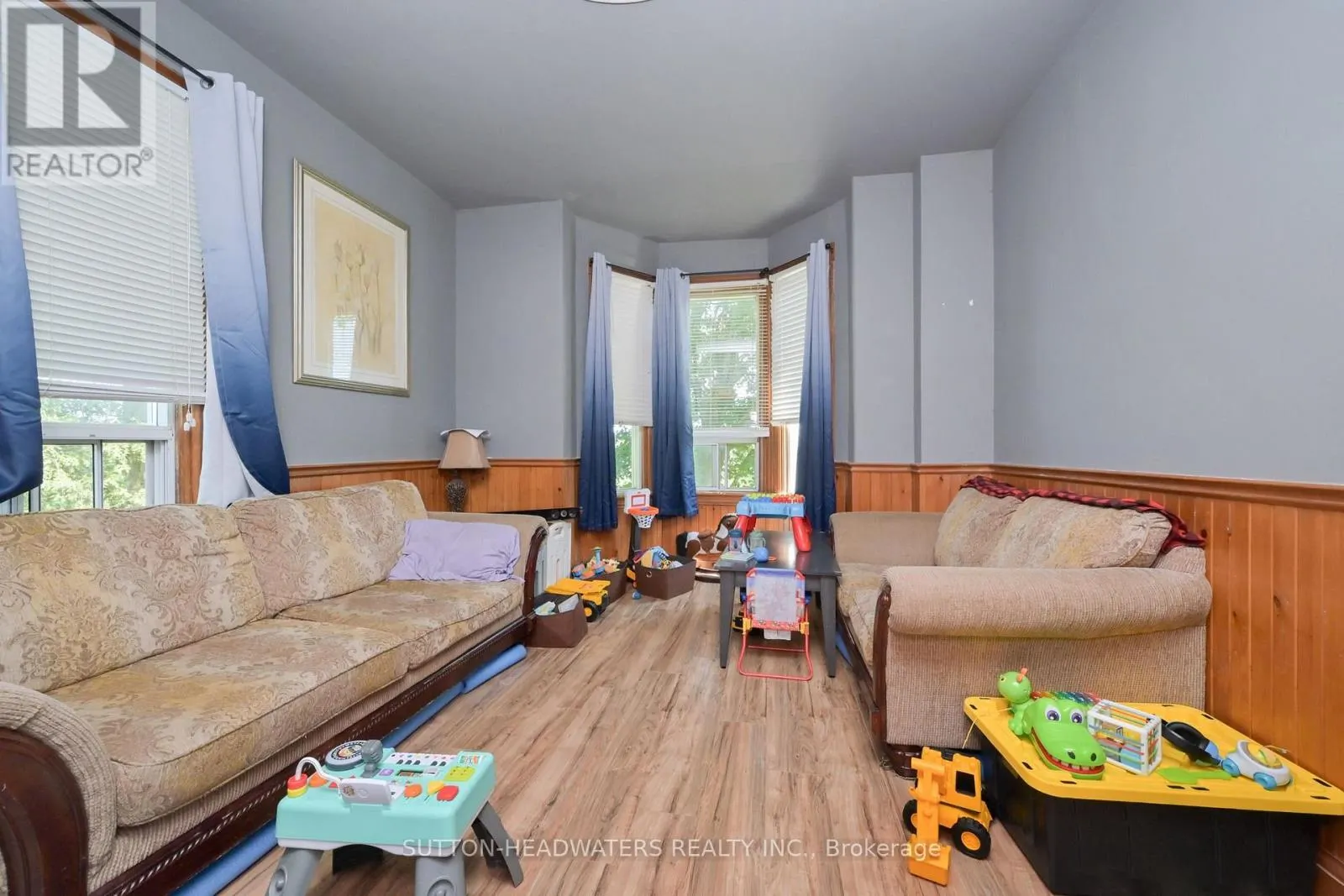 8526 ERAMOSA TOWNLINE