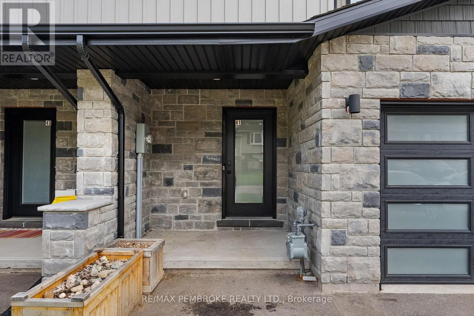 41 NORTHBROOK ROAD