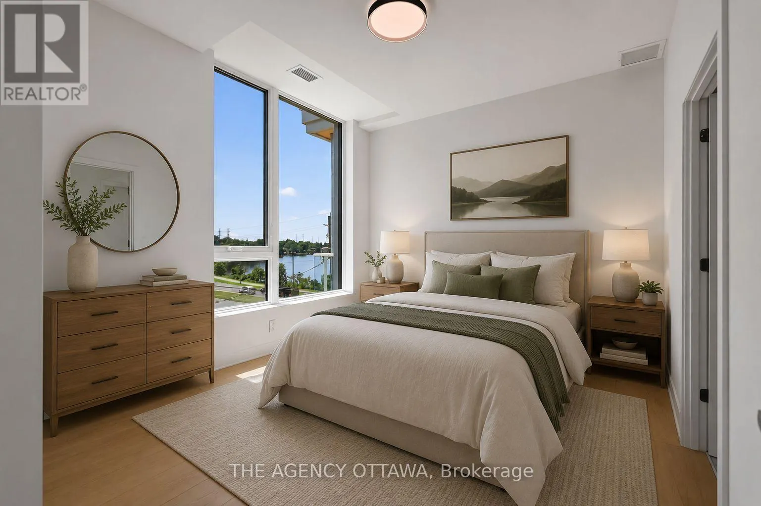 303 - 3085 RIVERSIDE DRIVE