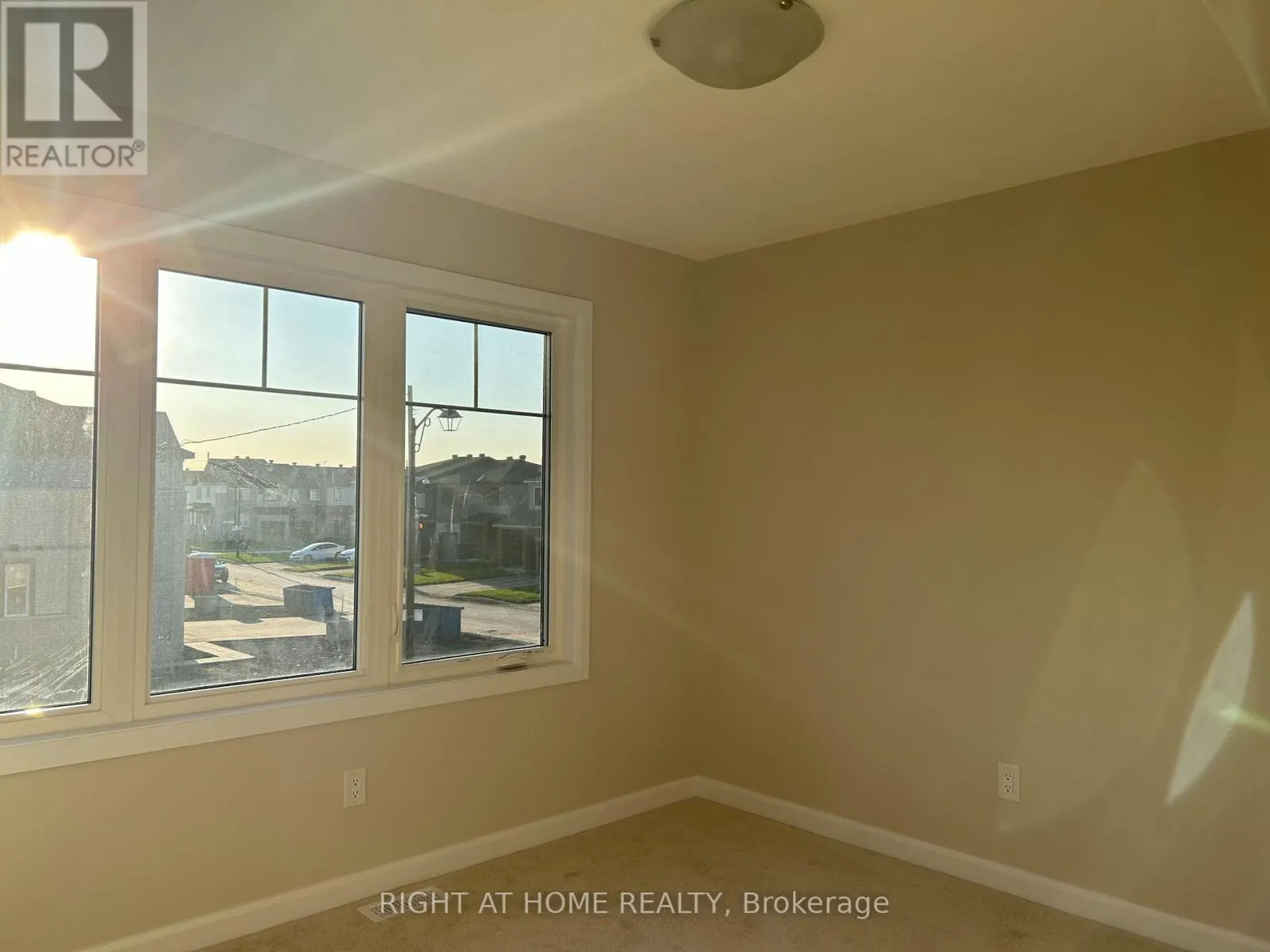 633 IDYLLIC TERRACE W