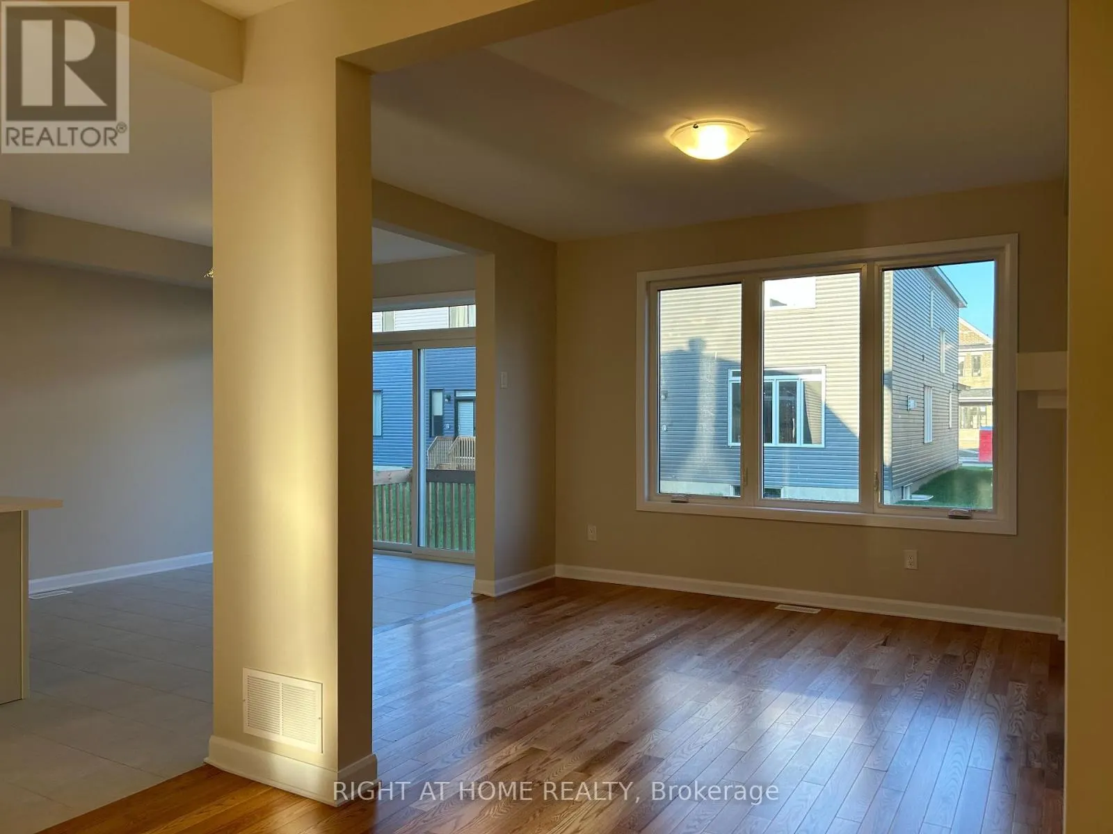 633 IDYLLIC TERRACE W