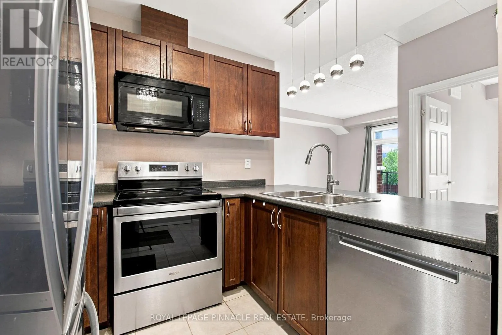 201 - 2 COLONIAL DRIVE