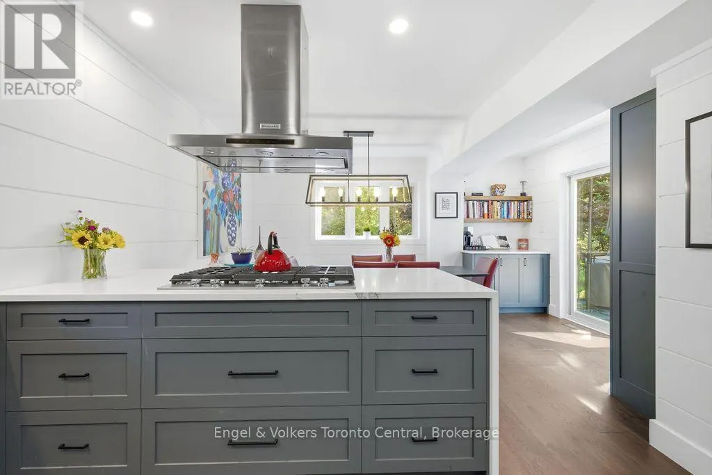 8 BARTLETT DRIVE