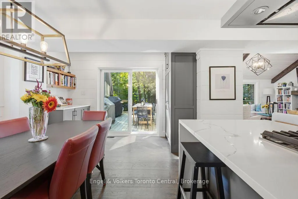 8 BARTLETT DRIVE