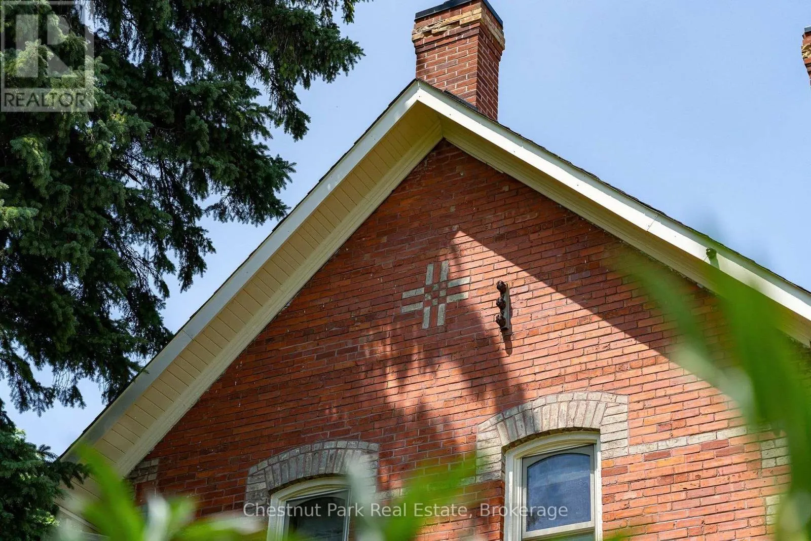 678541 CENTRE ROAD