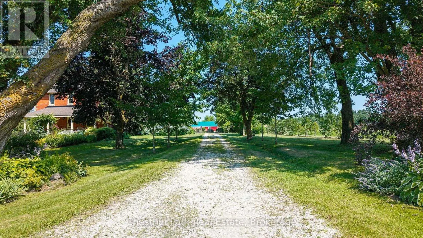 678541 CENTRE ROAD