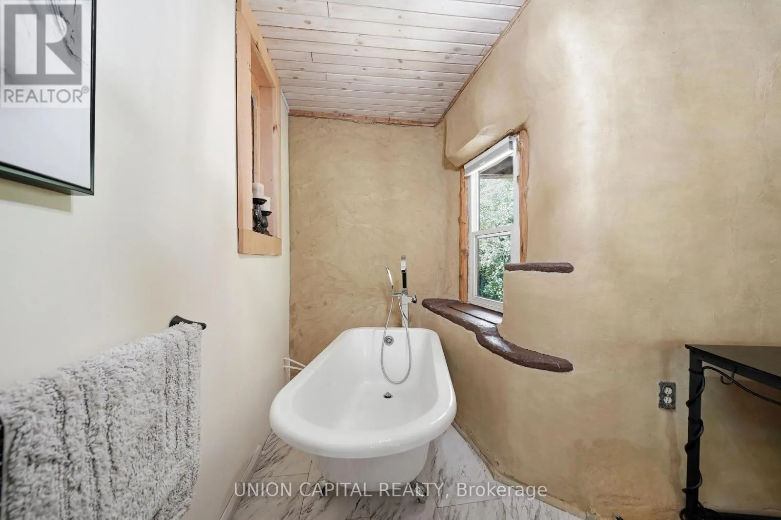 755 SCOTCH SETTLEMENT ROAD