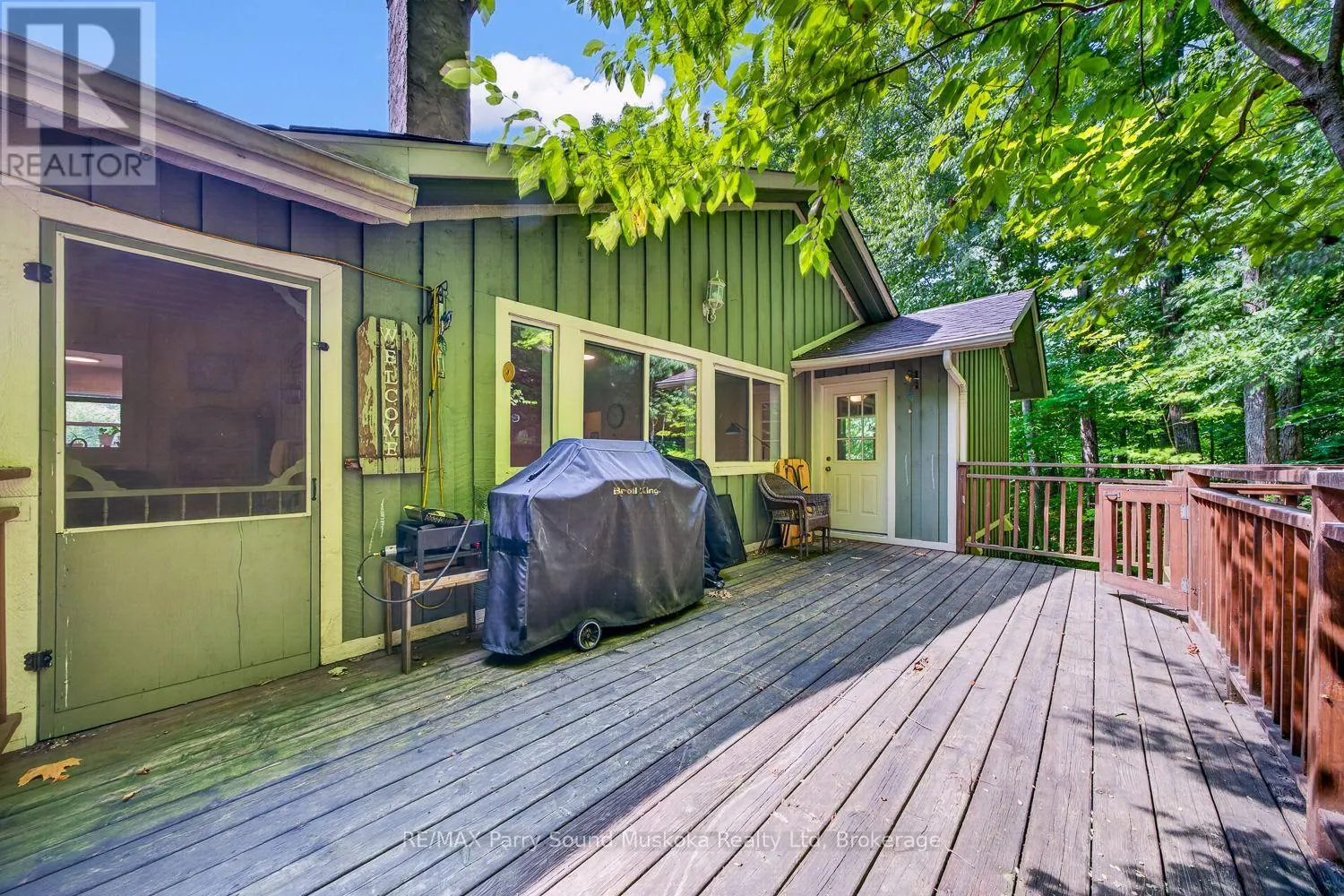 8 MOUNTAIN BASIN DRIVE