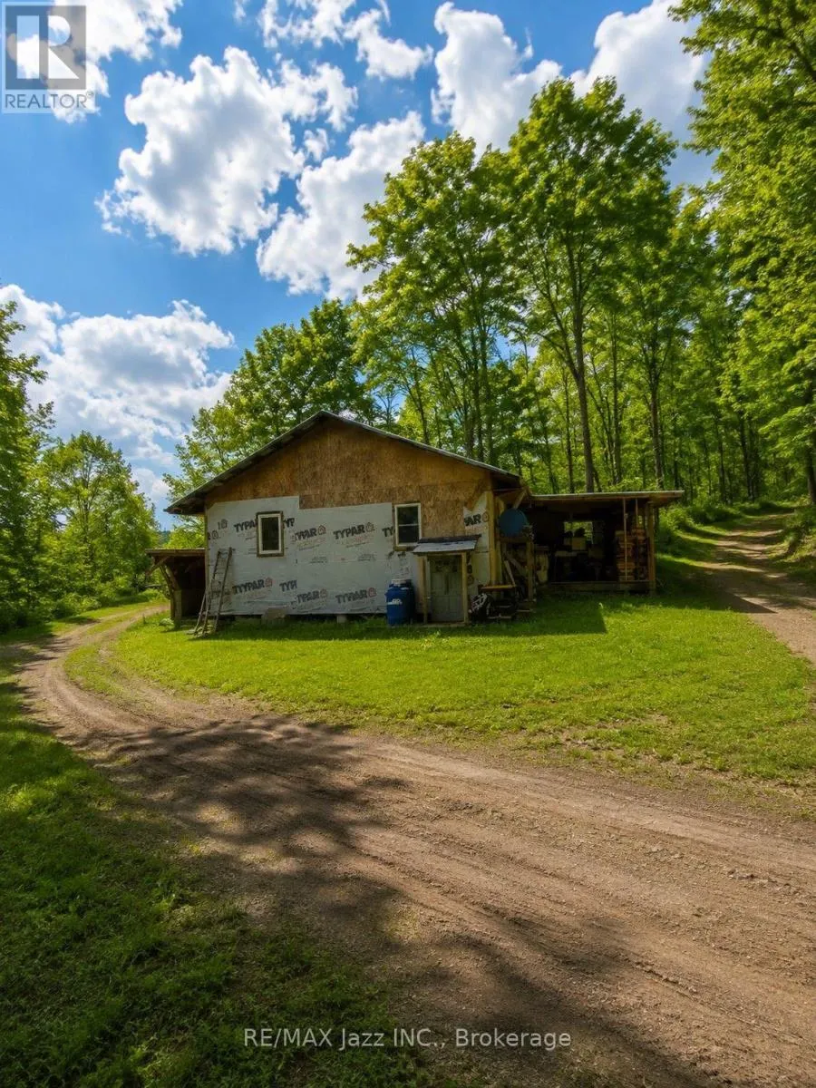 1091 CRYSTAL LAKE ROAD