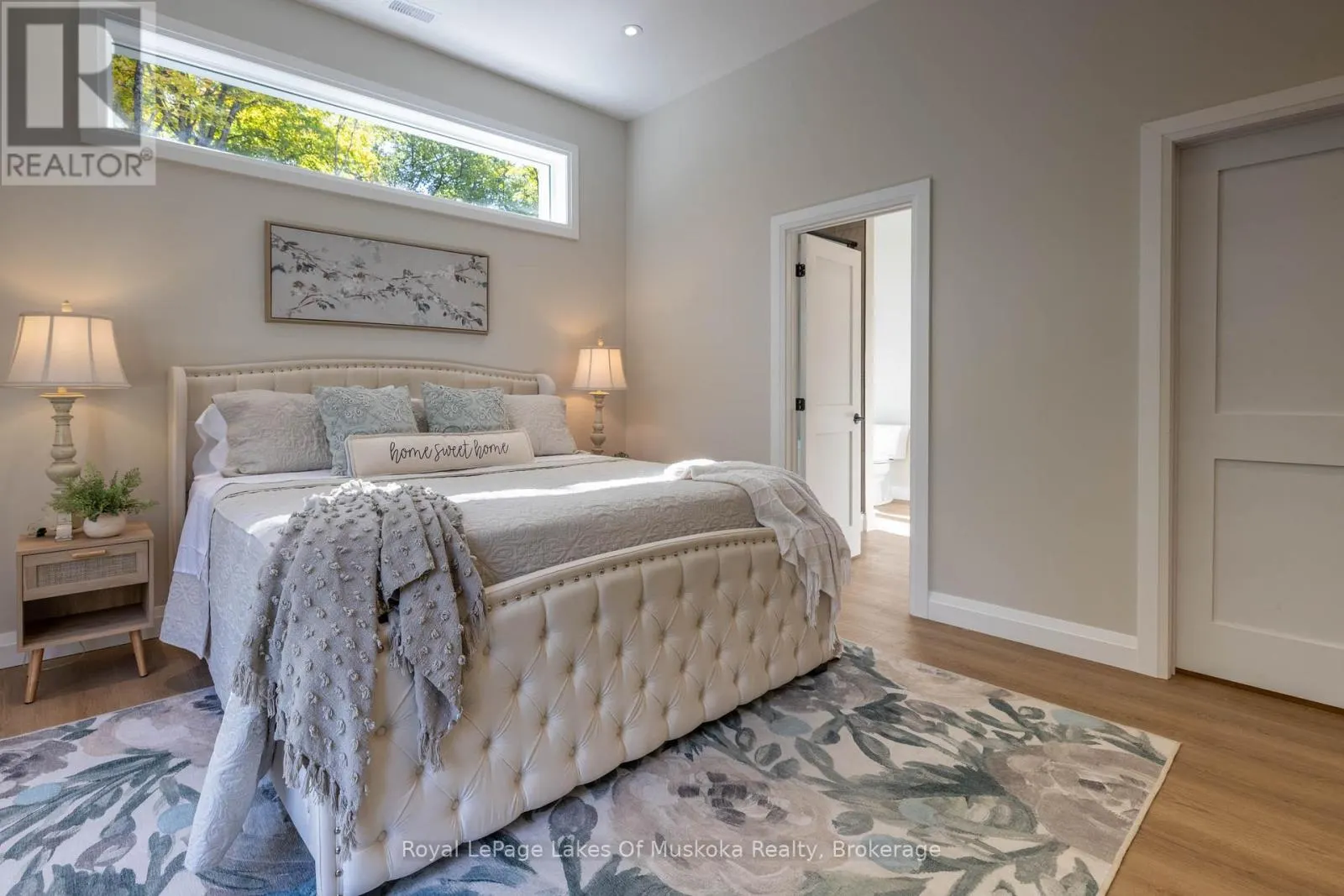 5 FLICKER LANE