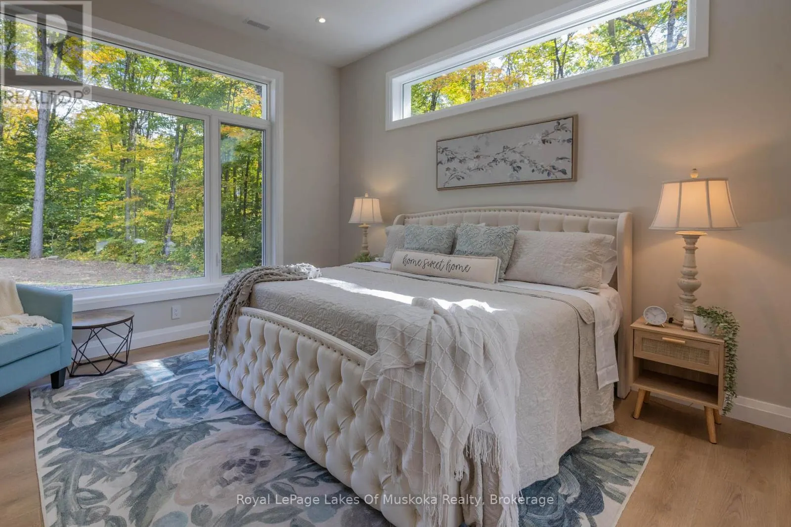 5 FLICKER LANE