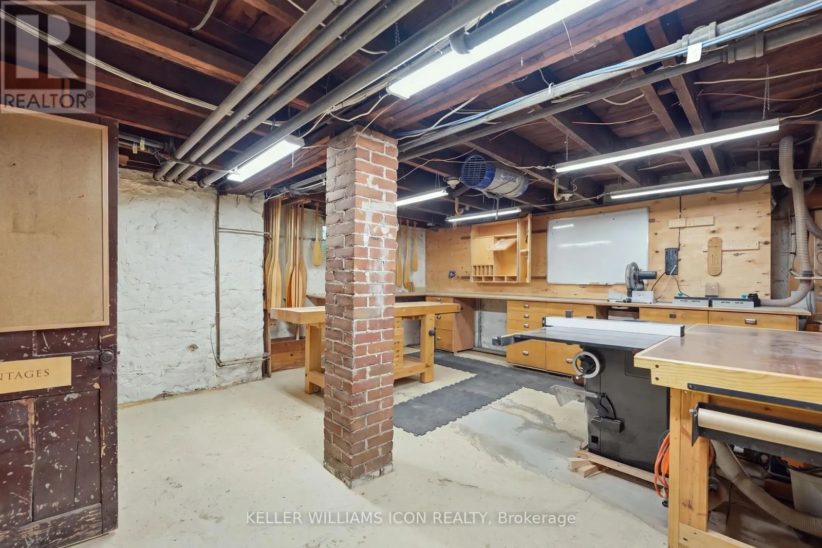 229 GLEBE AVENUE