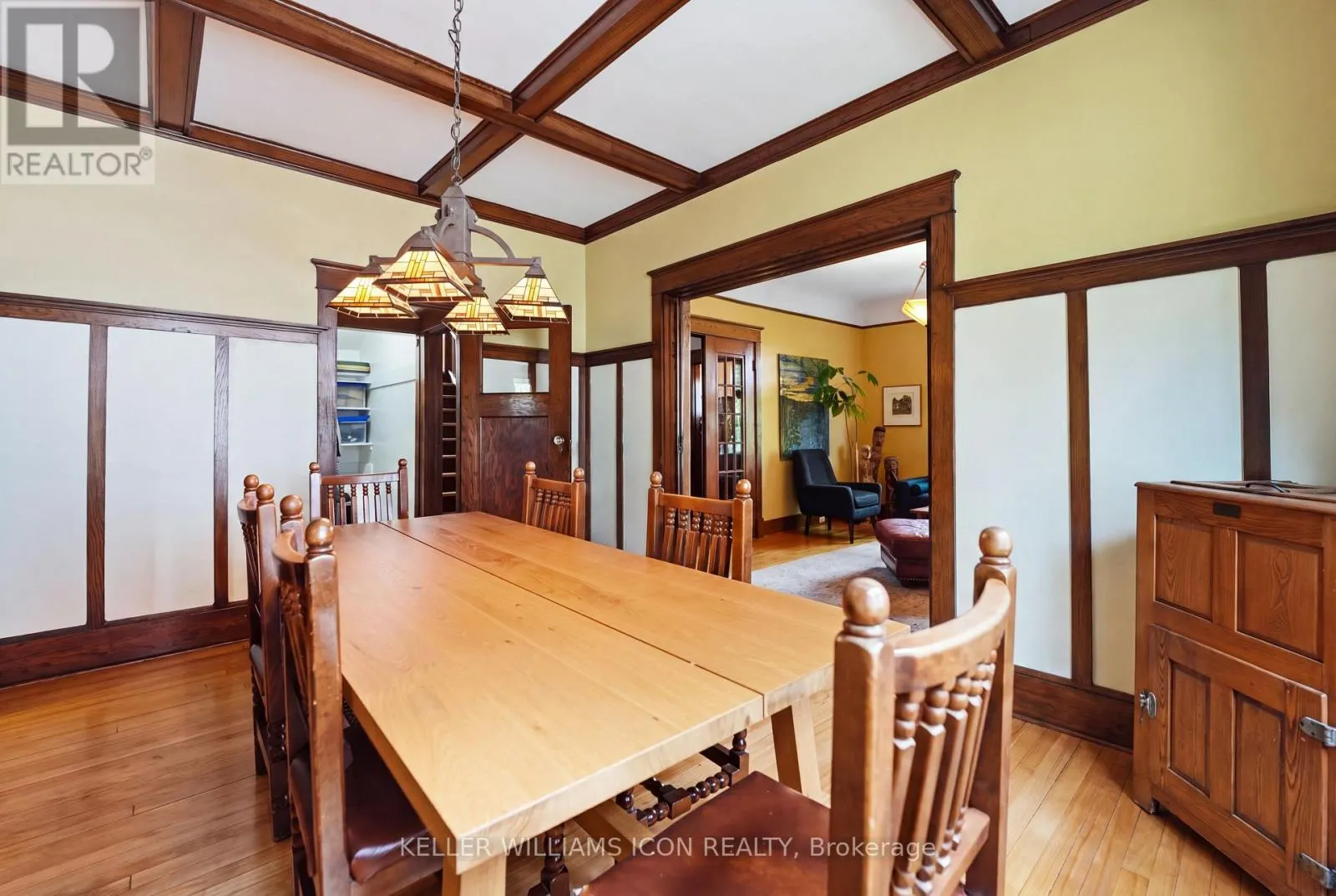 229 GLEBE AVENUE