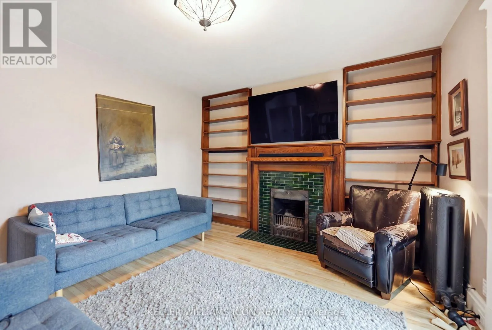 229 GLEBE AVENUE