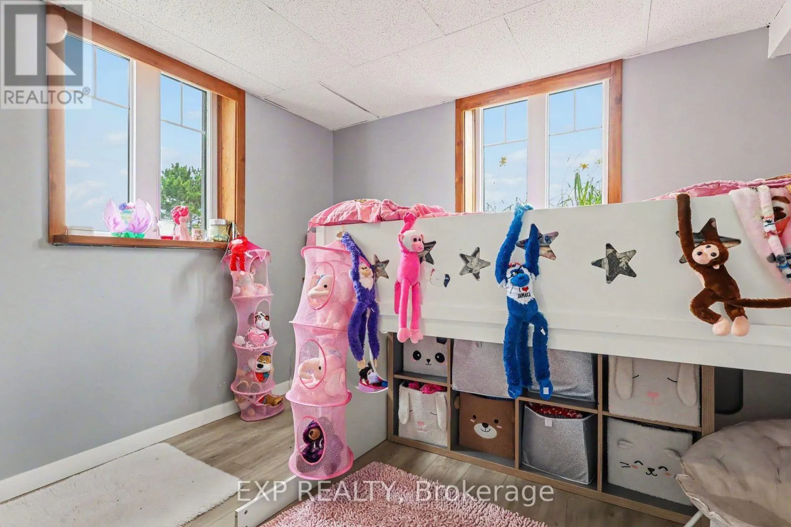 2661 CONCESSION 2 STREET