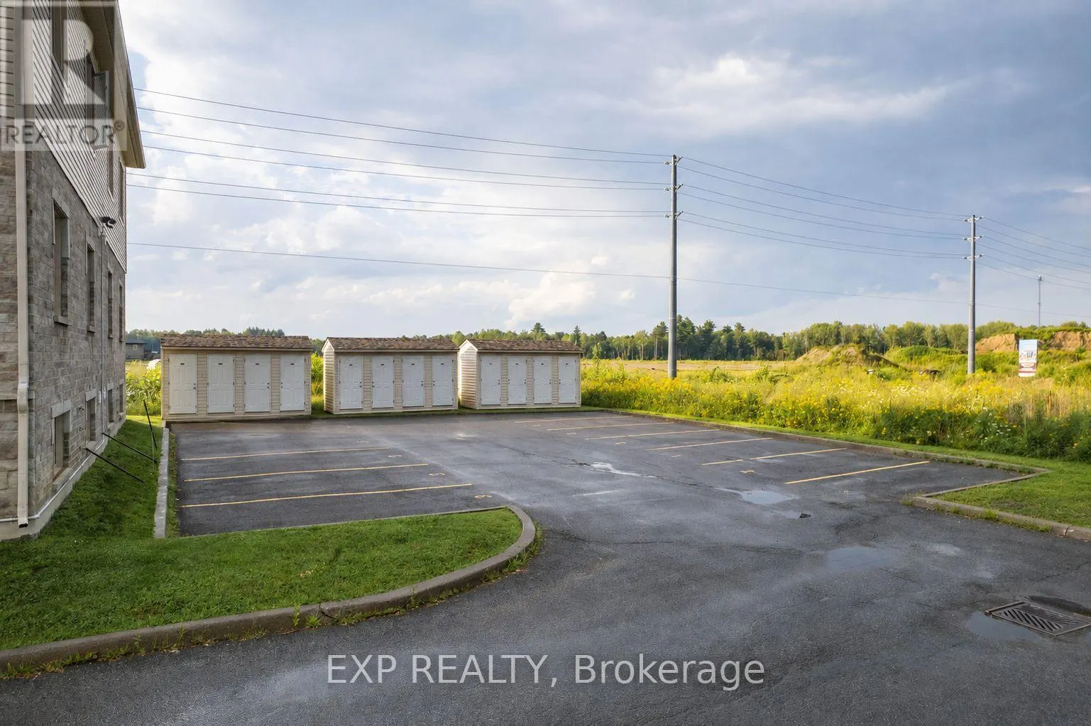 1 - 199 BOURDEAU BOULEVARD