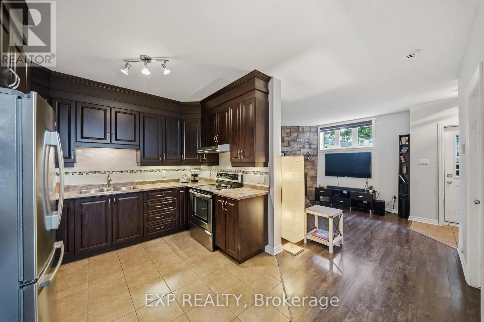 1 - 199 BOURDEAU BOULEVARD
