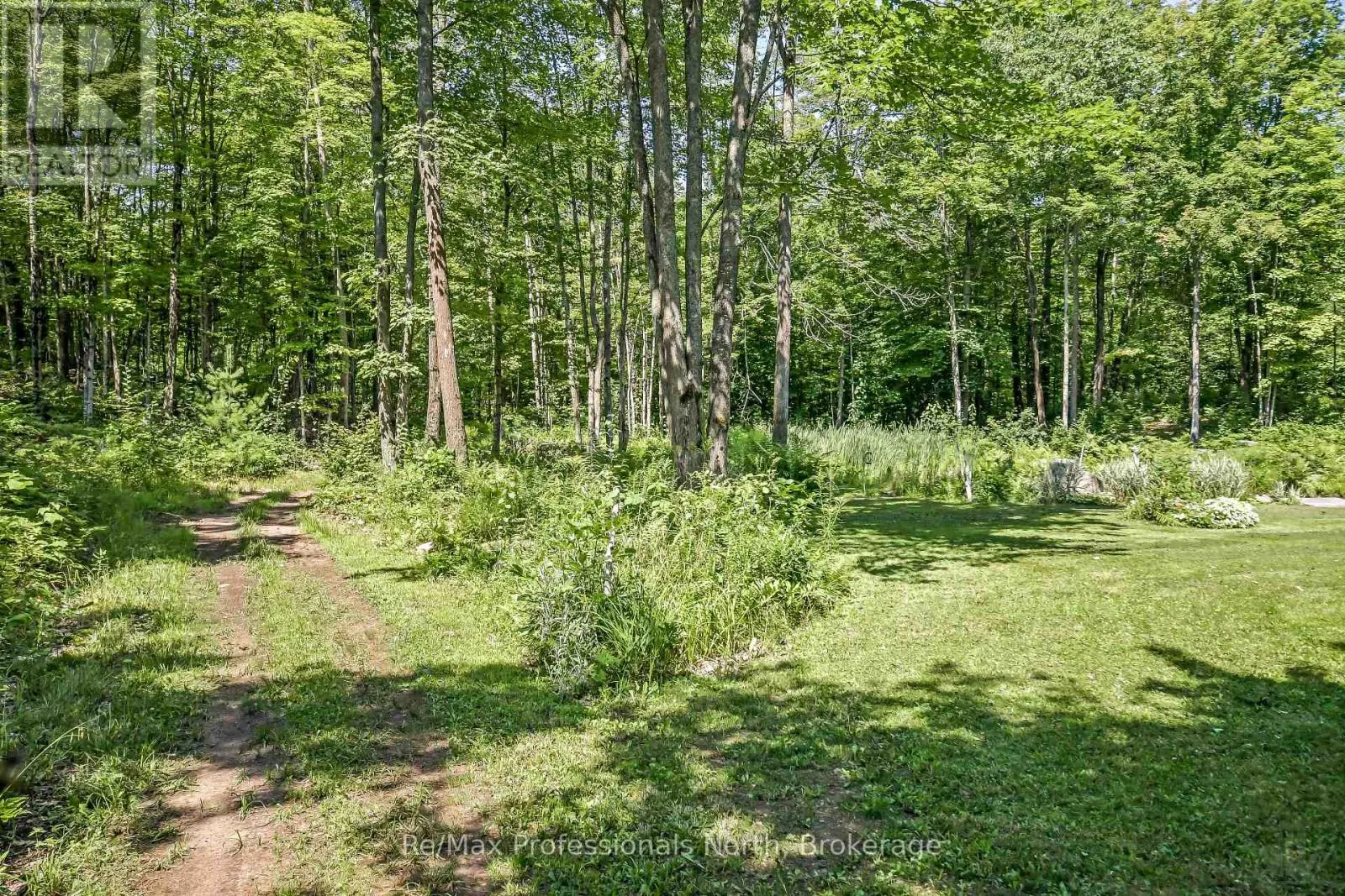 1017 BARLOCHAN ROAD
