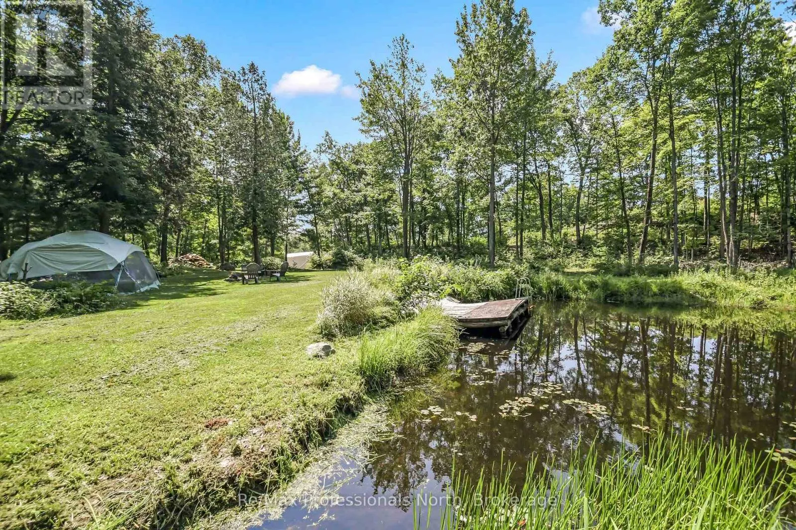 1017 BARLOCHAN ROAD