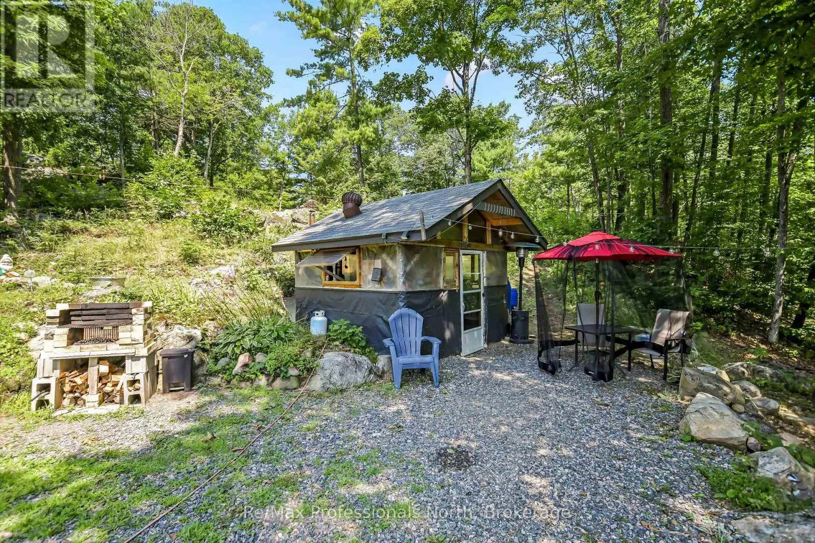 1017 BARLOCHAN ROAD