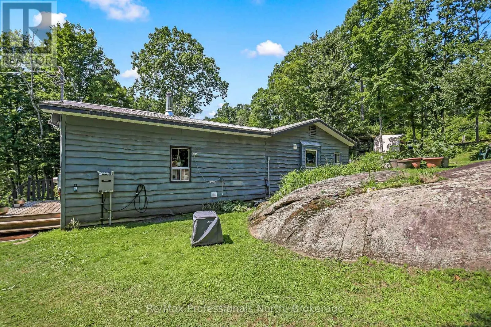 1017 BARLOCHAN ROAD