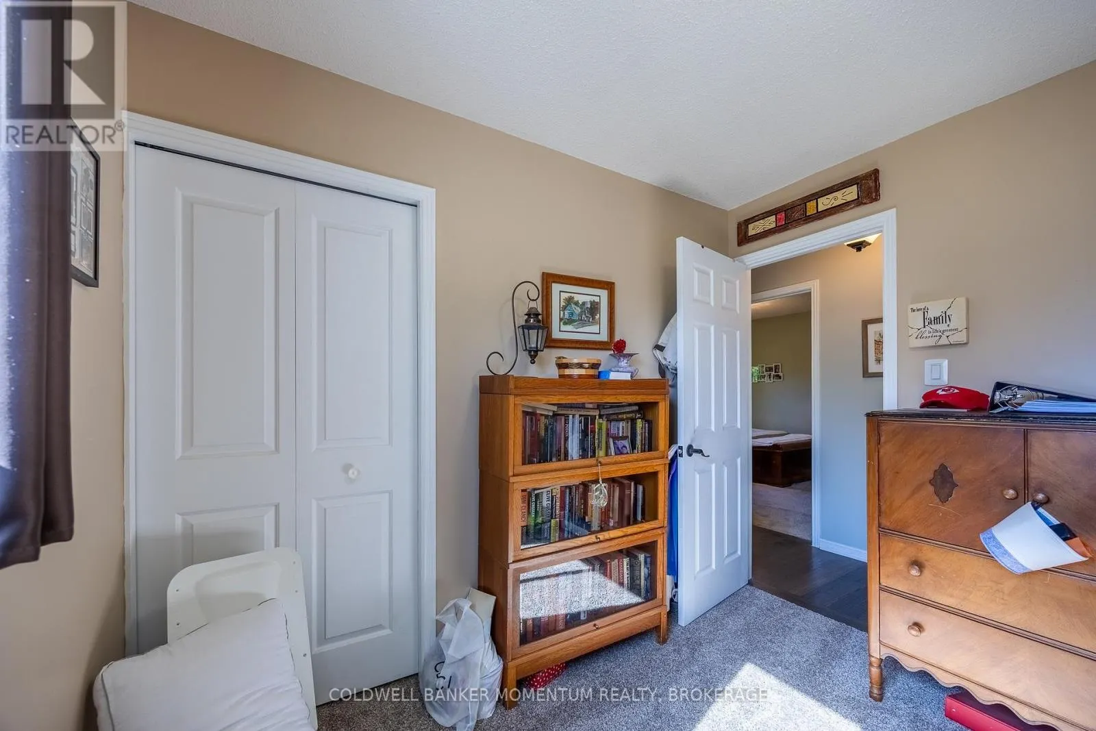 307 ORKNEY STREET W