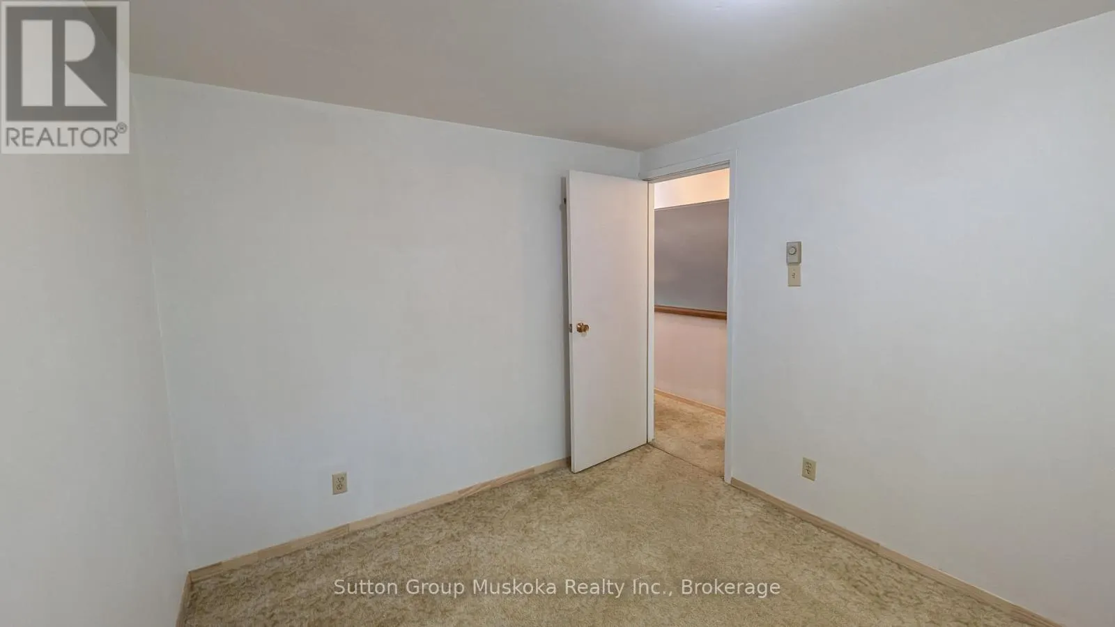 213 WOODLAND DRIVE
