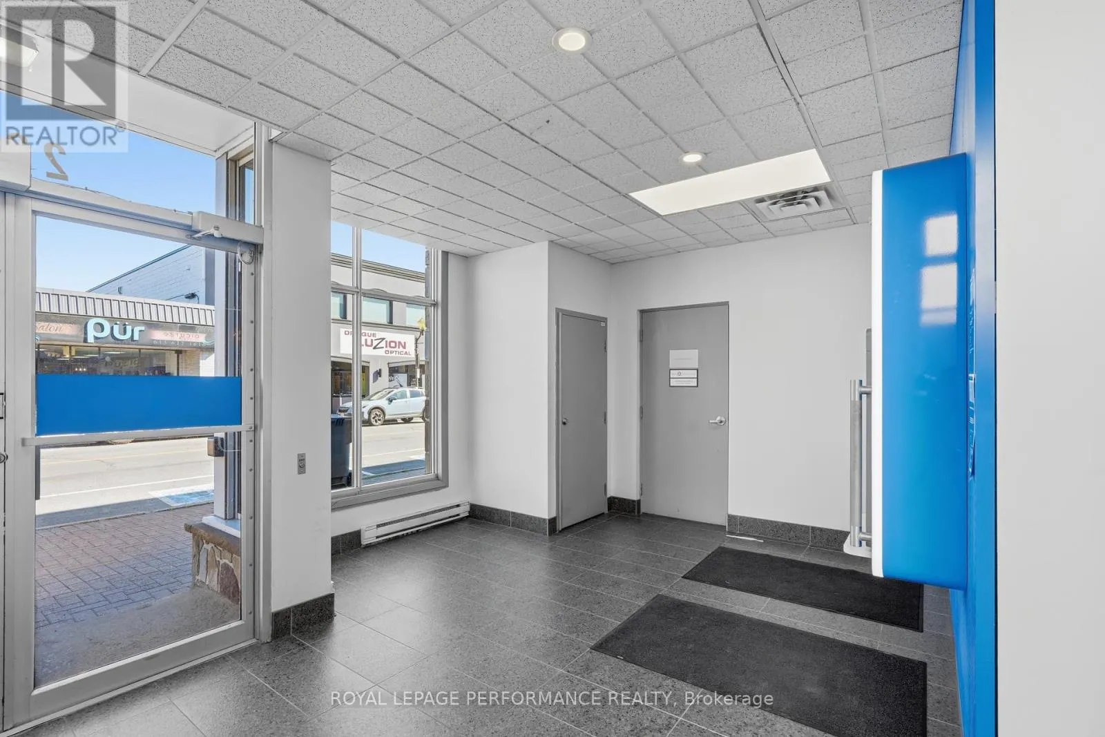 280 MAIN STREET E