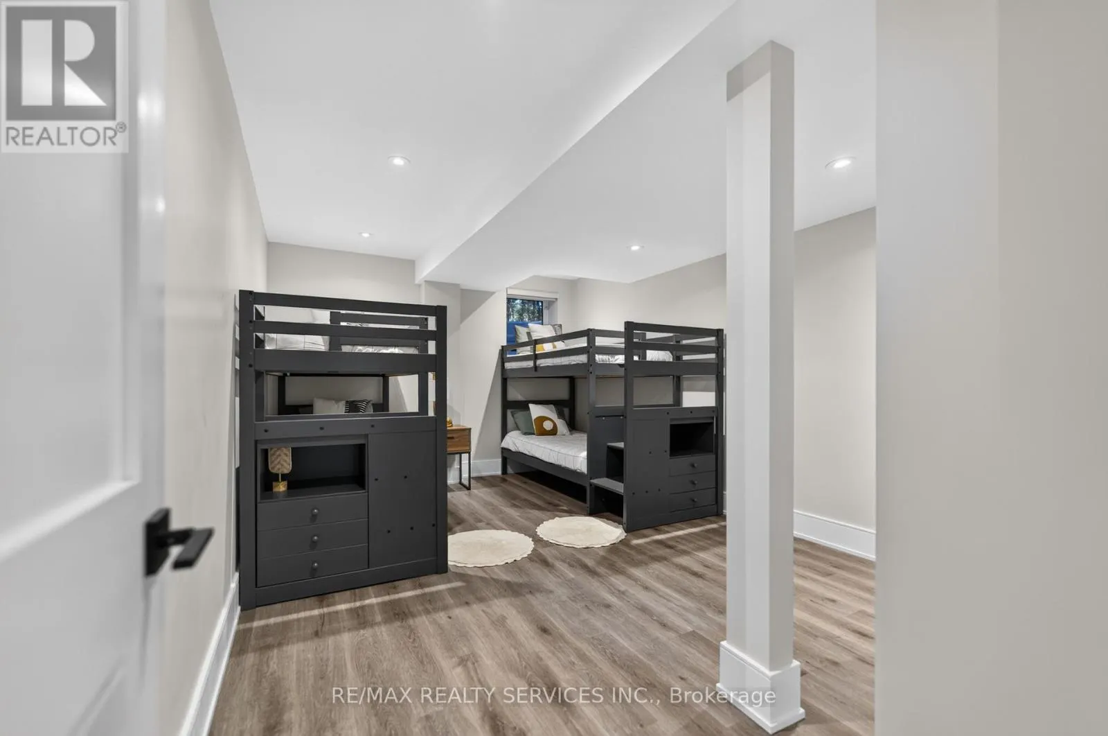 2667 MARY NICHOLS ROAD