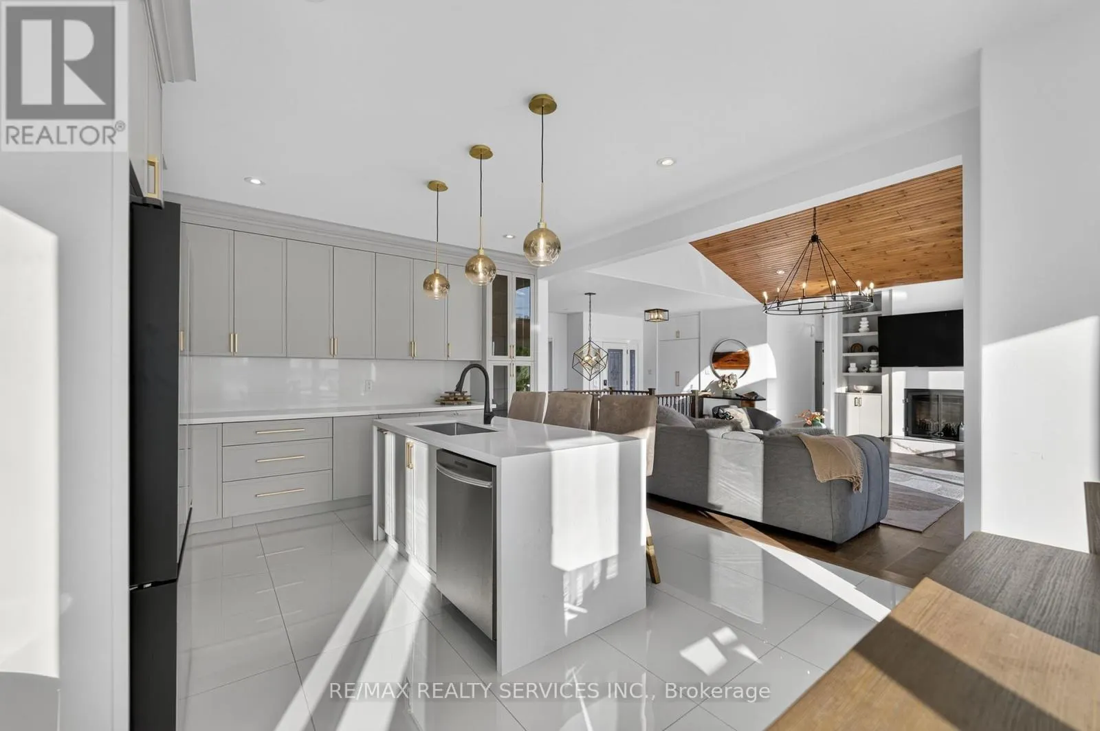 2667 MARY NICHOLS ROAD