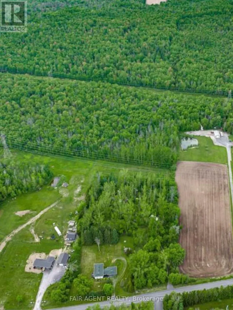 PT LT16 NORTH LUNENBURG ROAD W