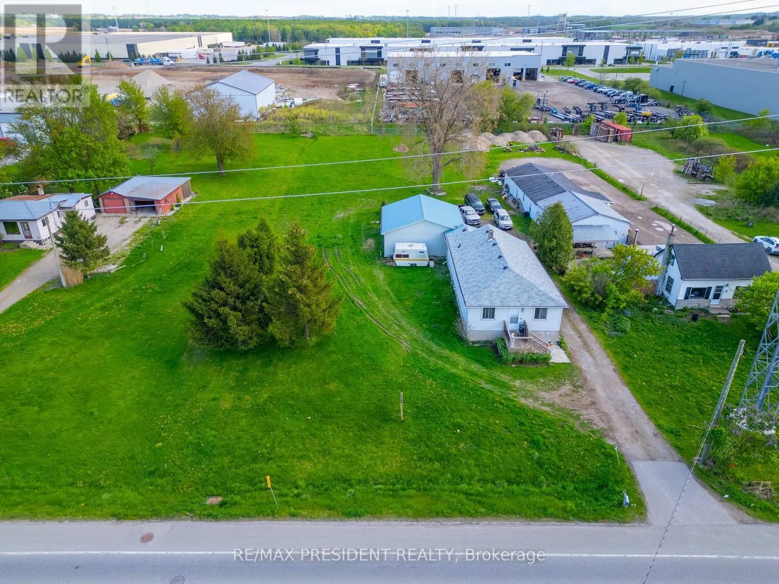 1224 PARKINSON ROAD