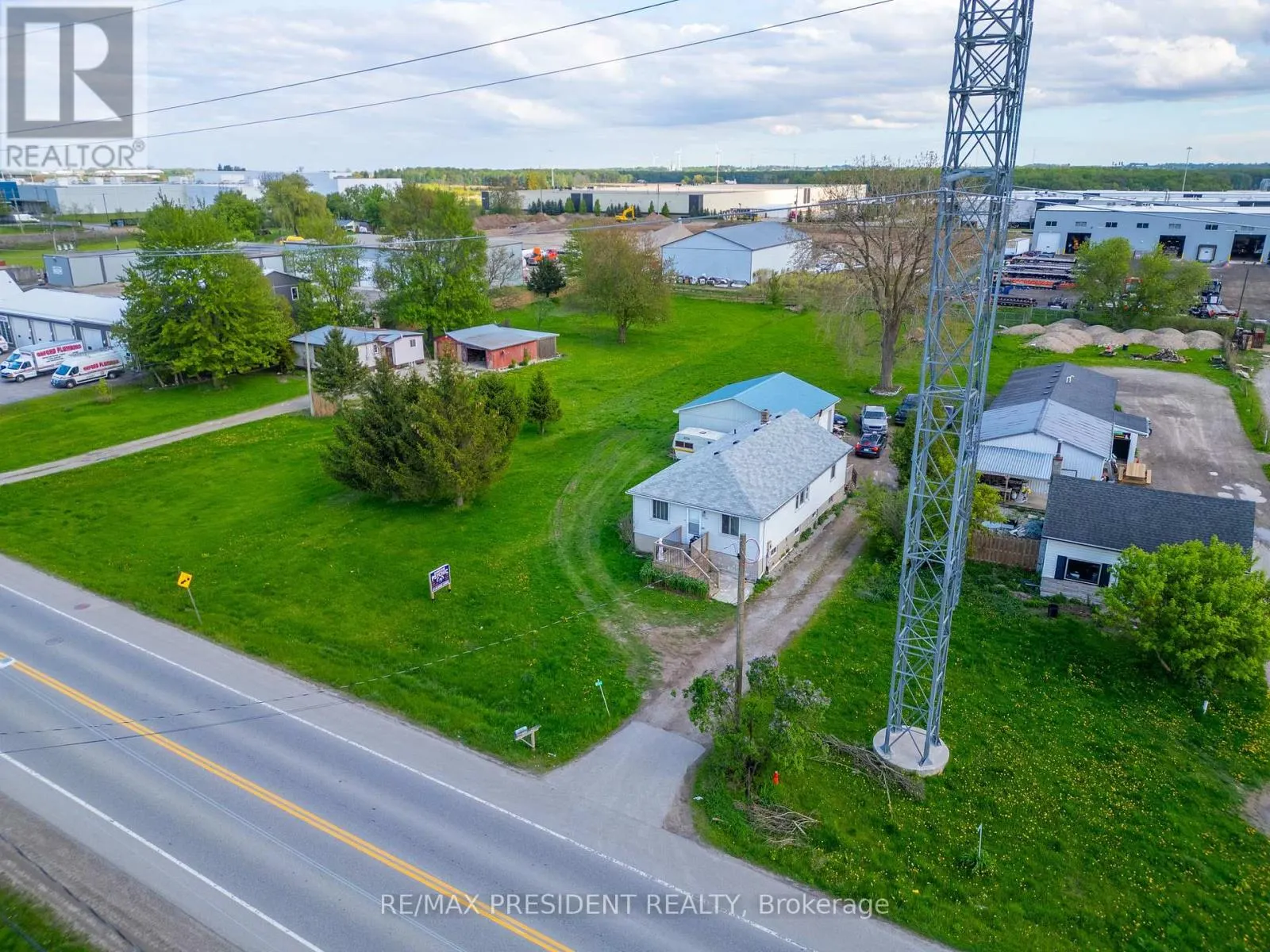1224 PARKINSON ROAD