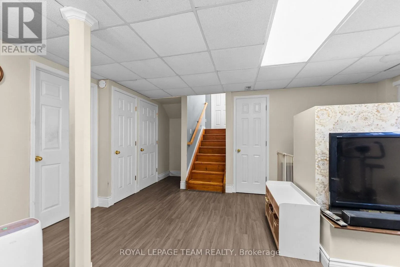 1315 JESSIE STREET