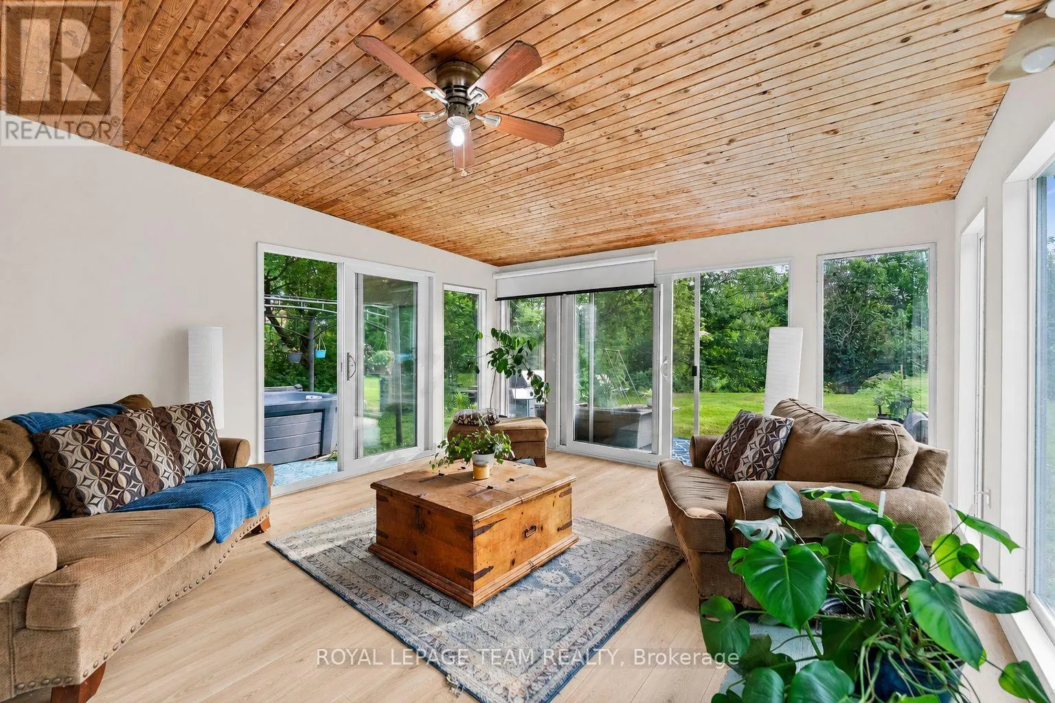 1315 JESSIE STREET