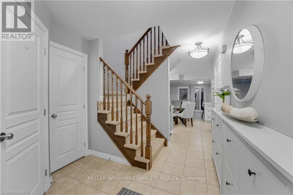 4465 COMFORT CRESCENT