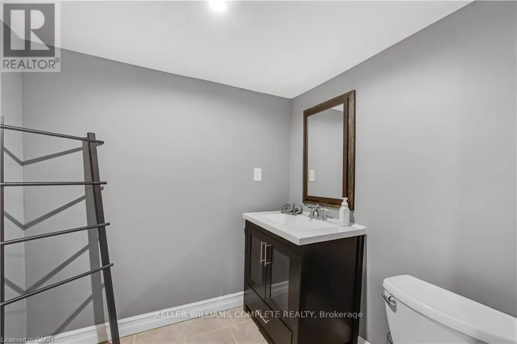 4465 COMFORT CRESCENT