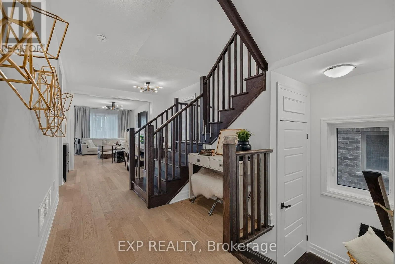 173 FORESTWALK STREET
