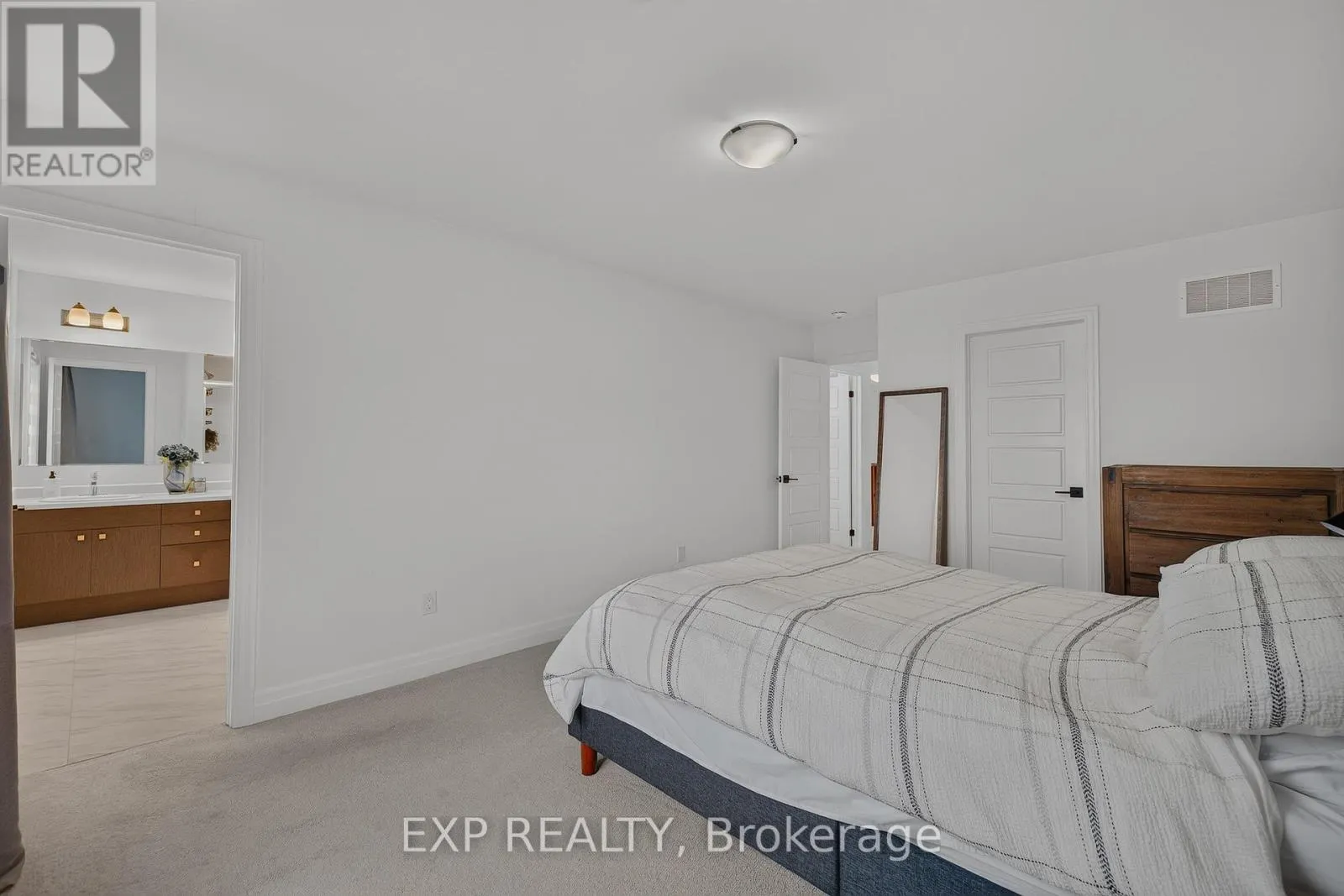 173 FORESTWALK STREET