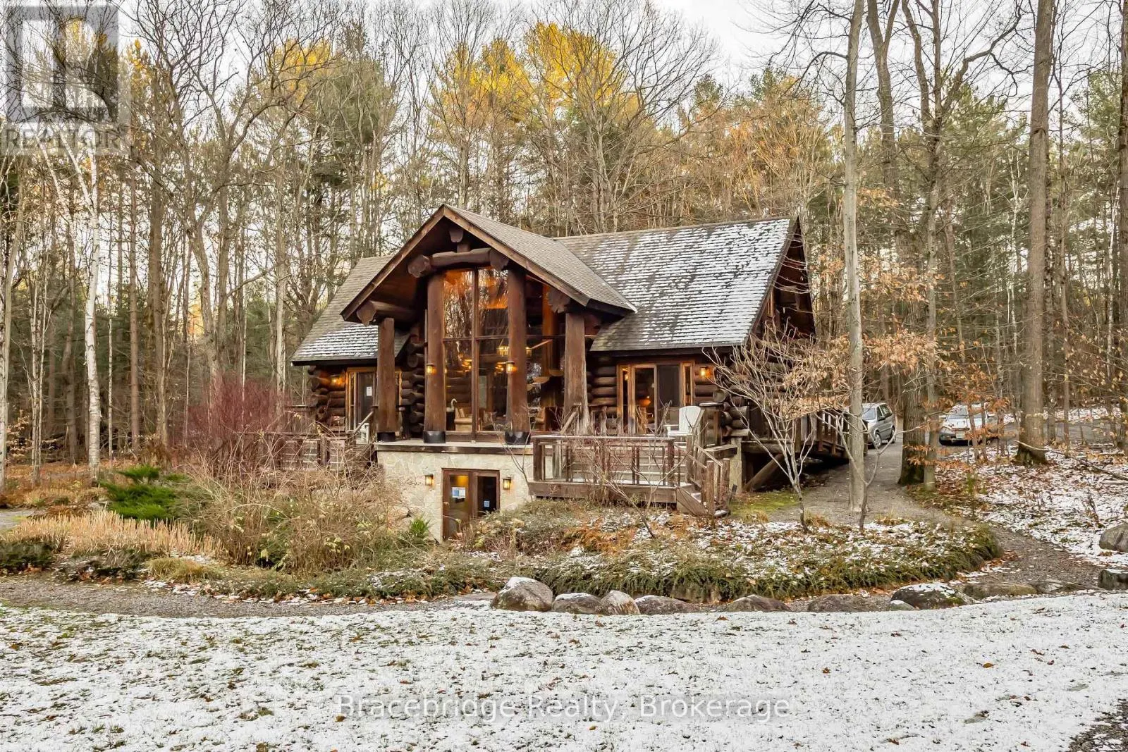 CARLING 4 W9 - 3876 MUSKOKA RD 118 HIGHWAY W