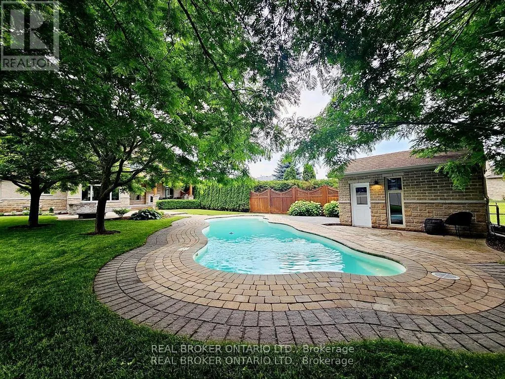 465 LOCKMASTER CRESCENT