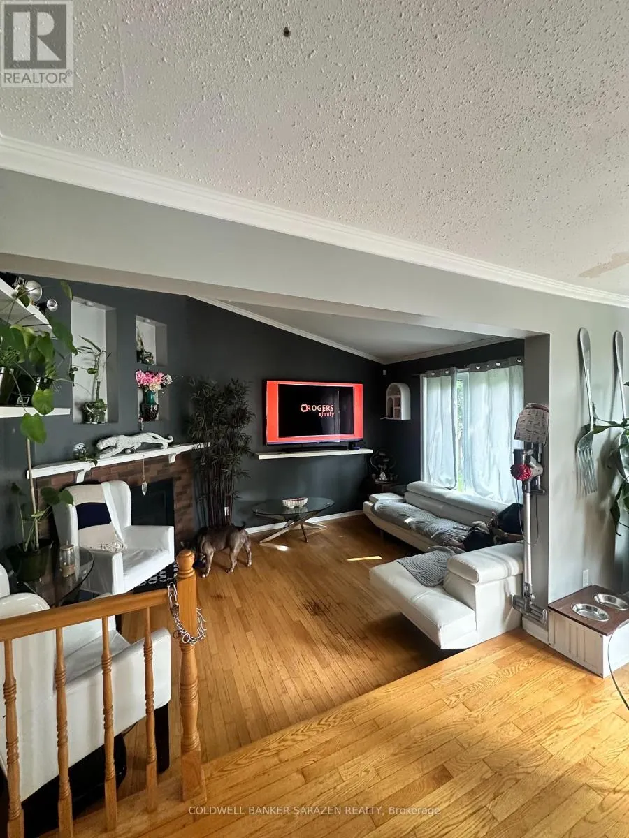 55 BRAMBLEGROVE CRESCENT