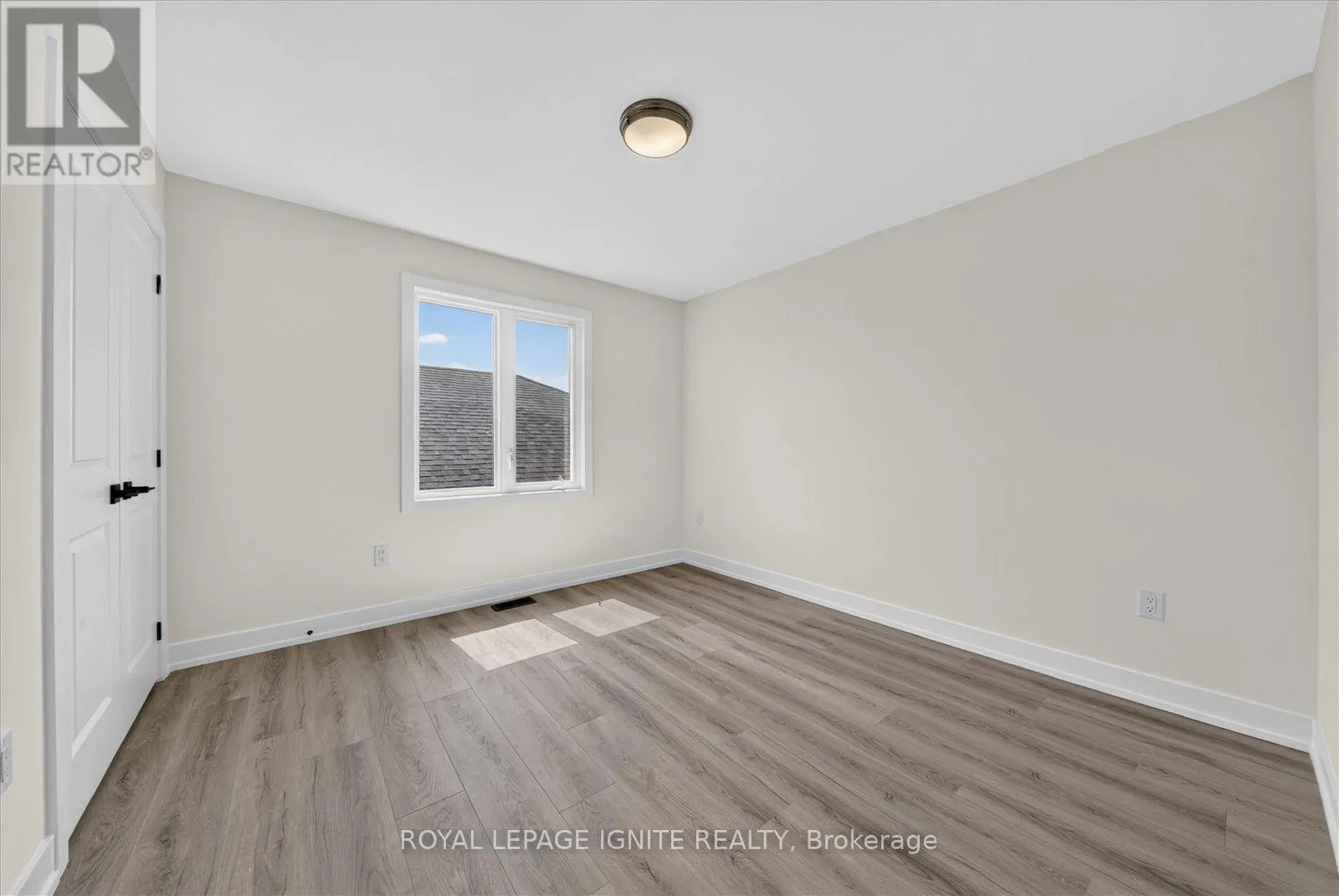 58 DUSENBURY DRIVE