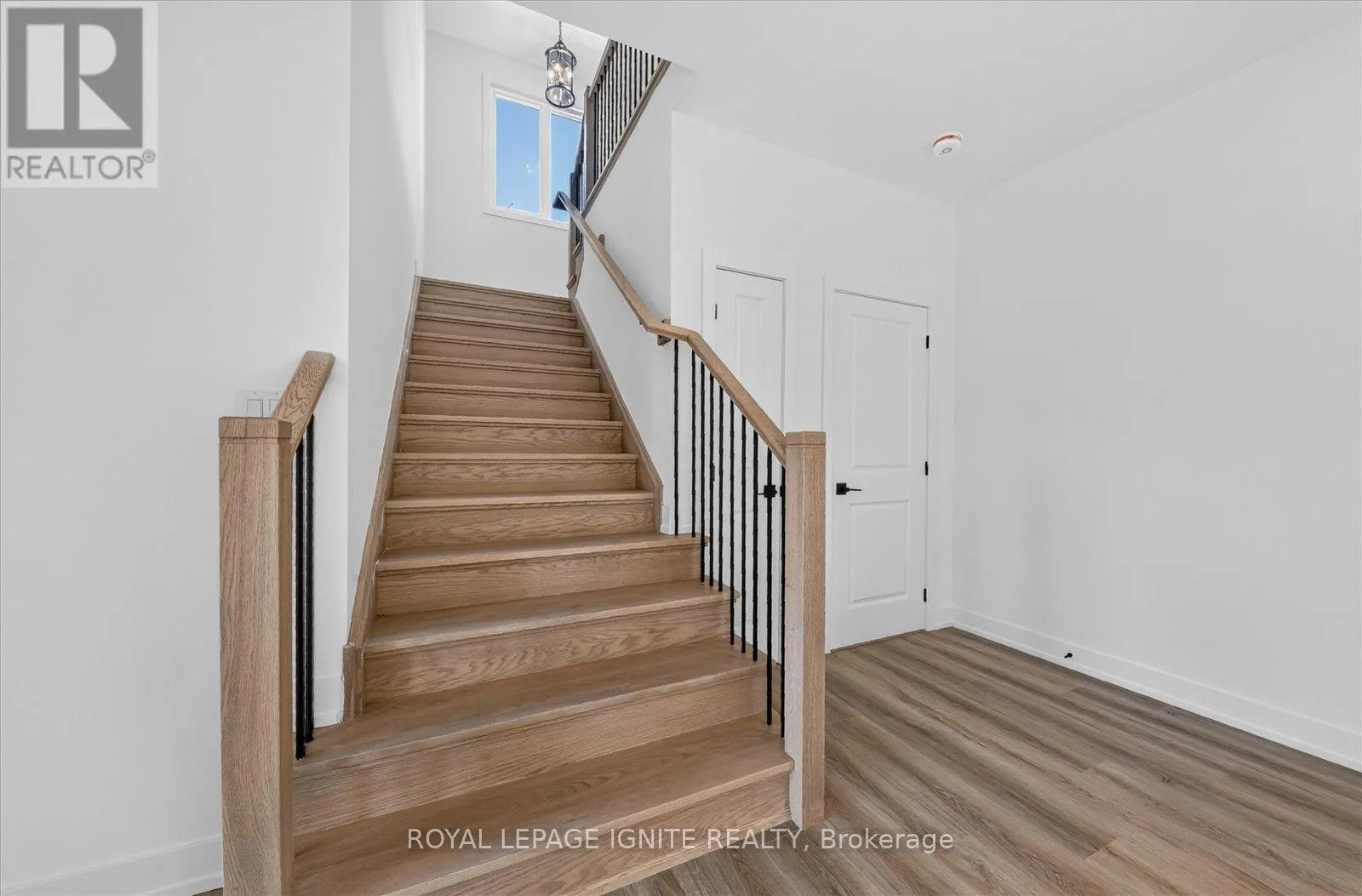 58 DUSENBURY DRIVE