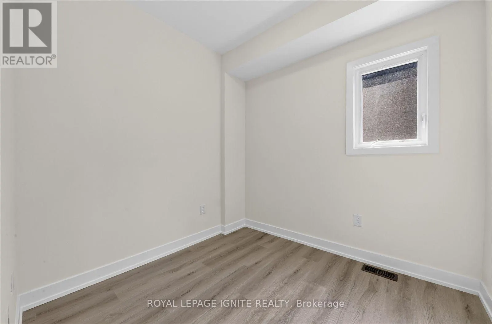 58 DUSENBURY DRIVE