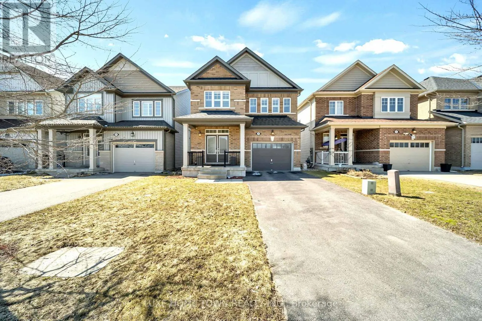 19 FINDLAY WAY