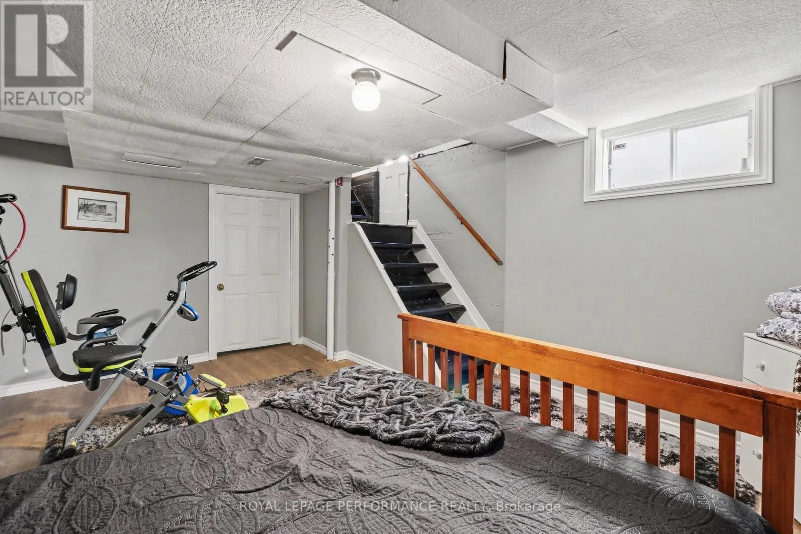 1304 MONTREAL ROAD