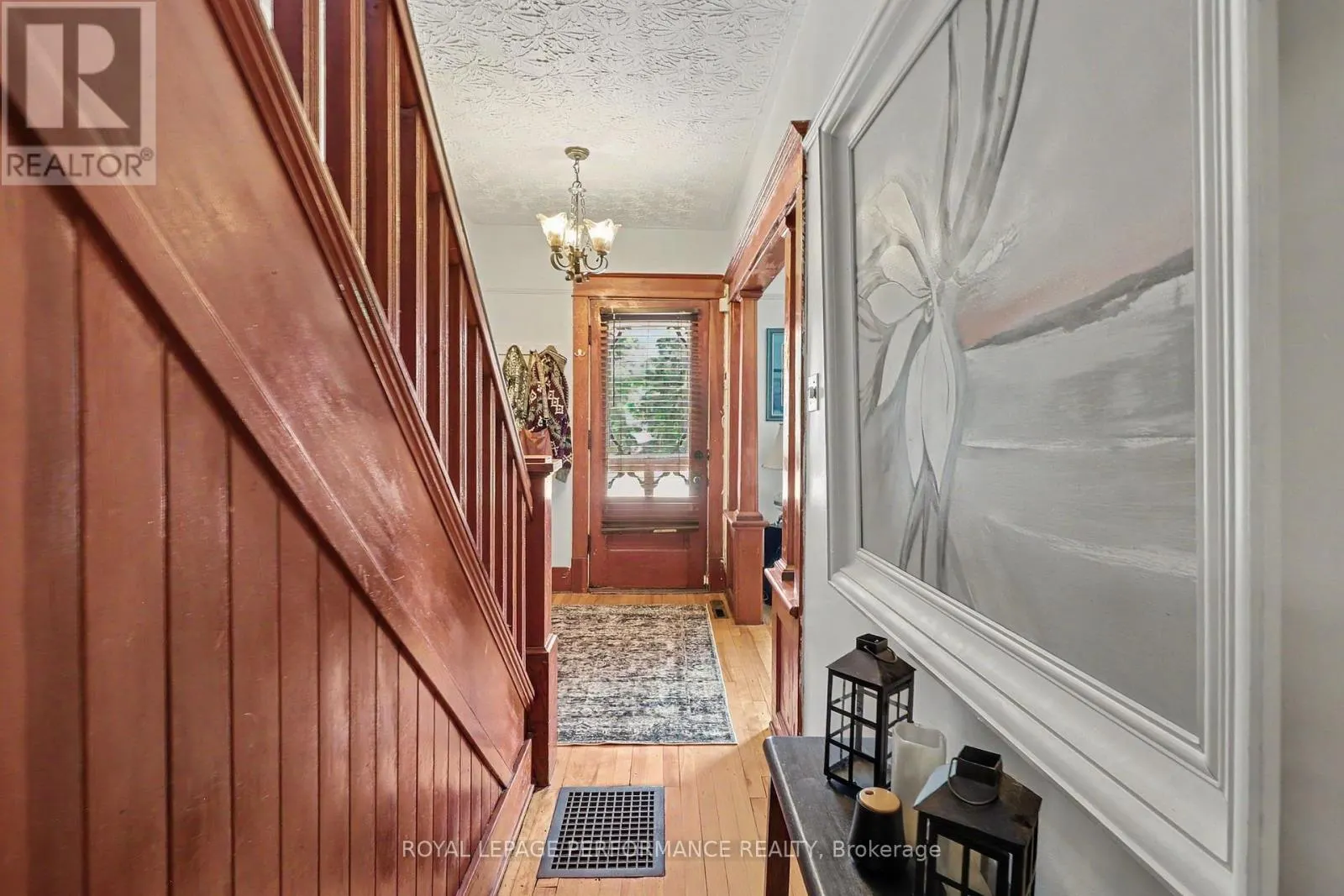 1304 MONTREAL ROAD