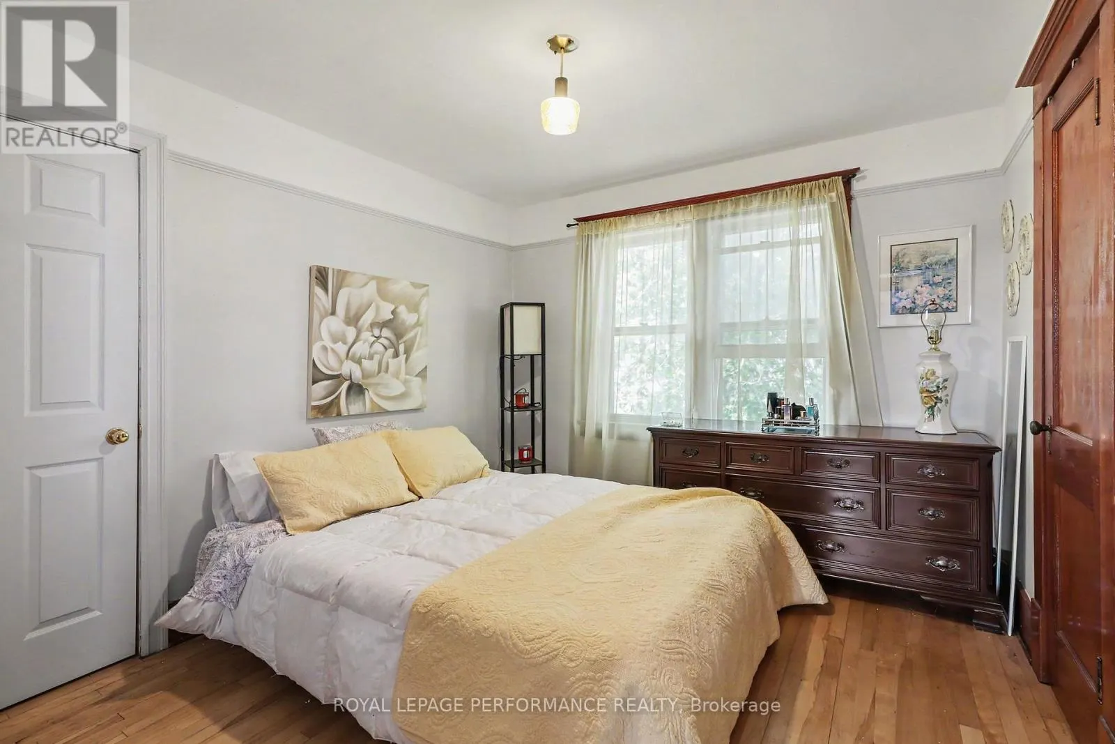 1304 MONTREAL ROAD