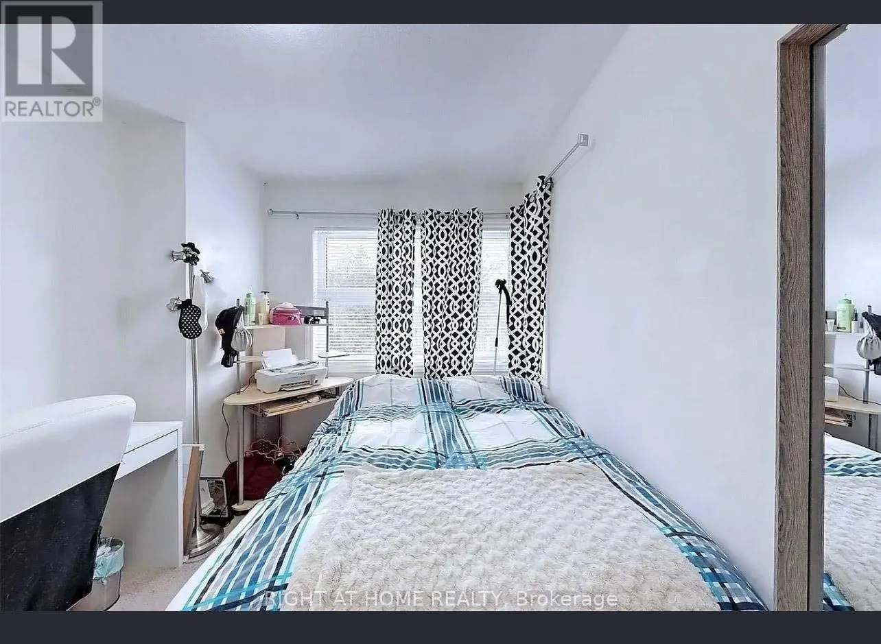 01 - 10 VAUGHAN STREET S